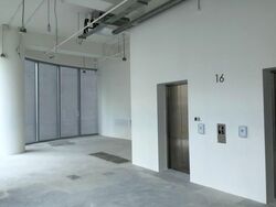 Oxley Tower (D1), Office #618702061